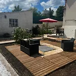 Maison Chaleureuse Avec Jardin
